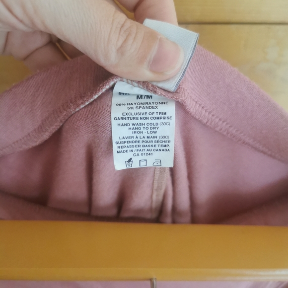 Asymmetrical Skirt - Picture 5 of 7